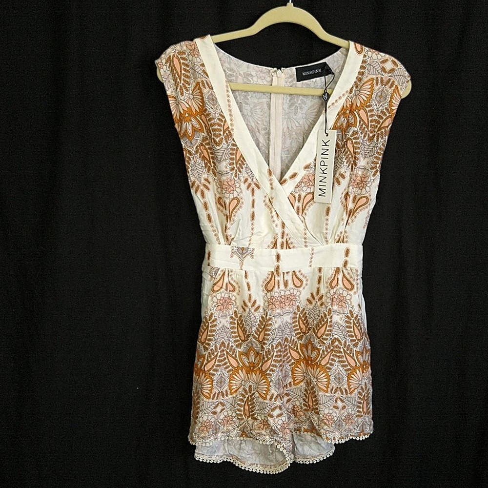 Minkpink Romper Womens Medium Ivory Paisley Floral Lace Trim Boho Sleeveless